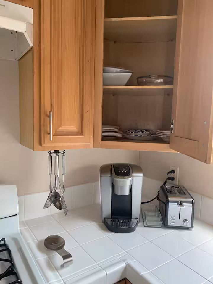 Dining area full view